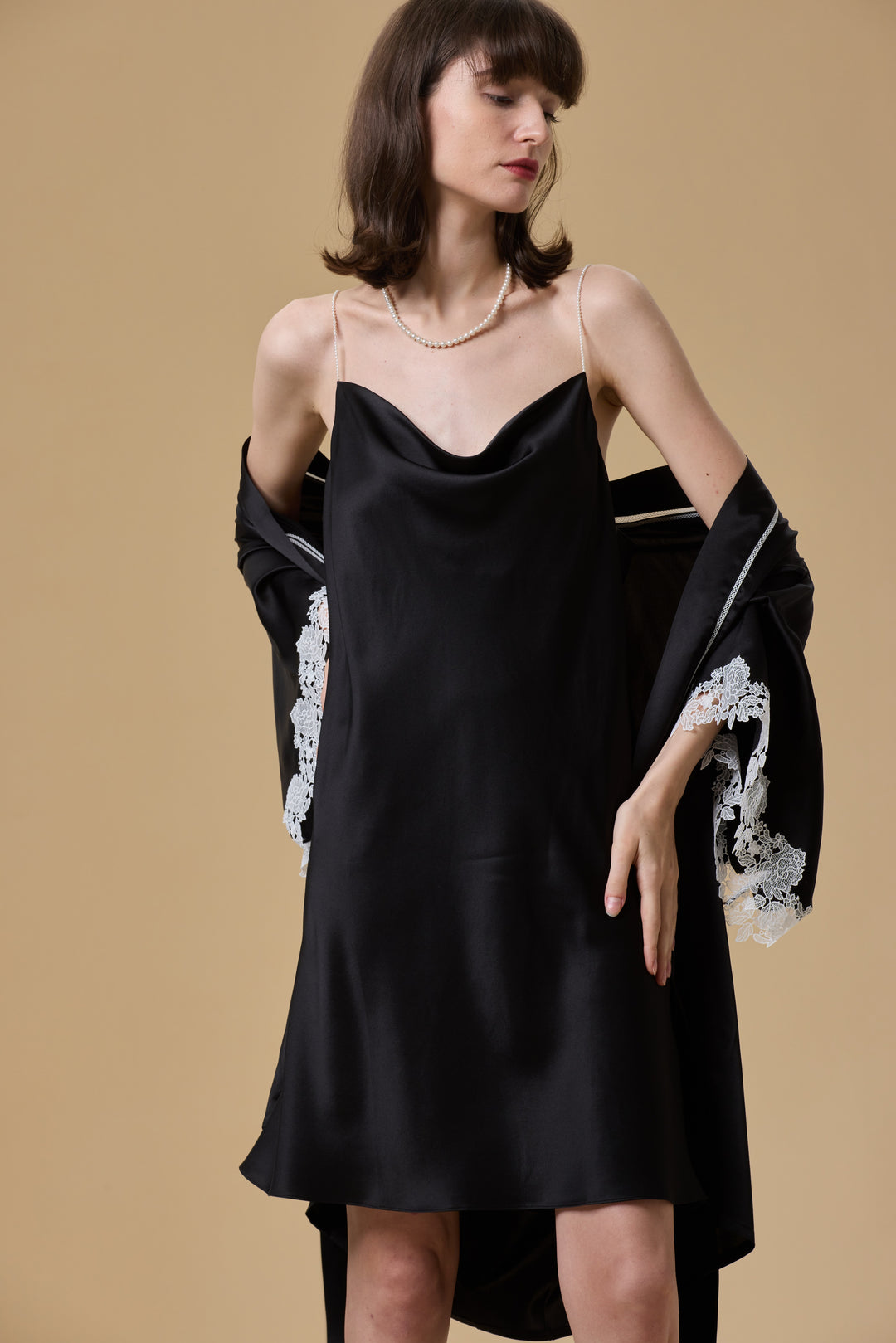 Loungewear sleepwear seiden pyjama  silk kimono robe black schwarz short